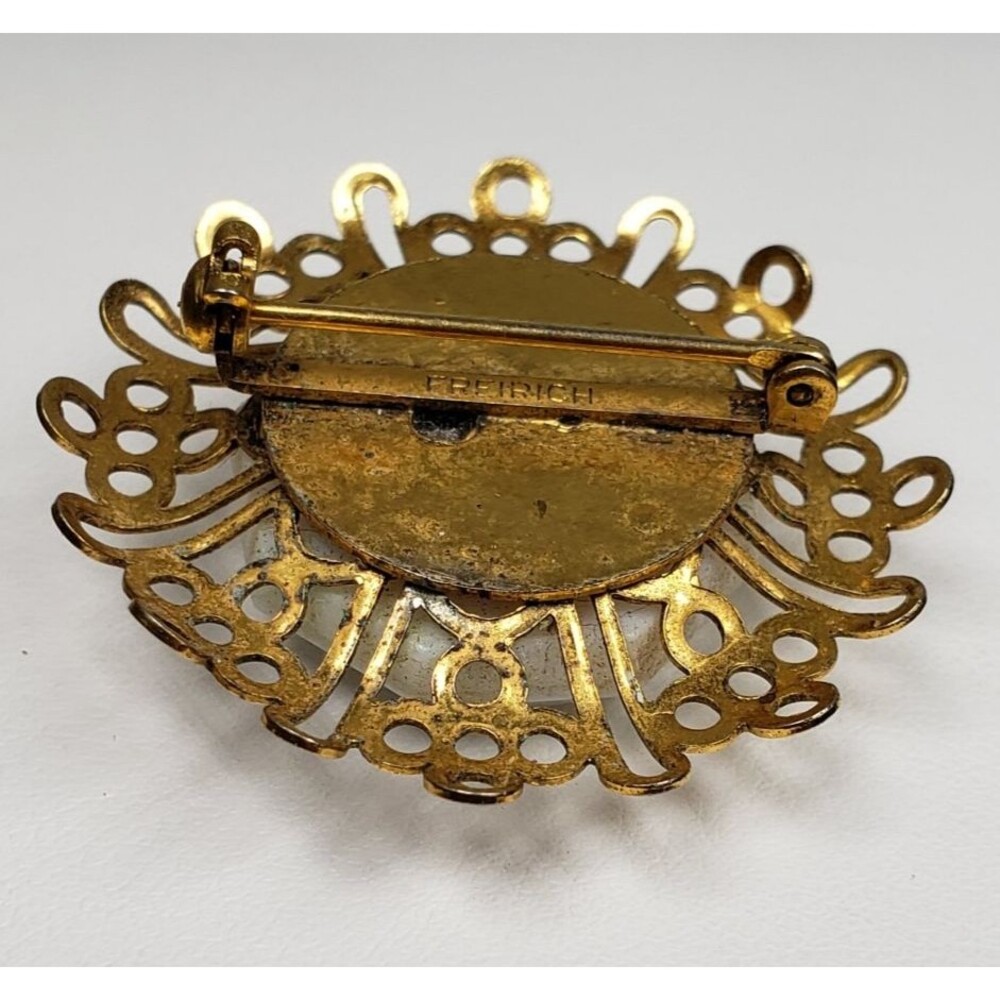 Vintage 1960's Signed Freirich White Cabochon Filigree Brooch Pin - Picture 12 of 15